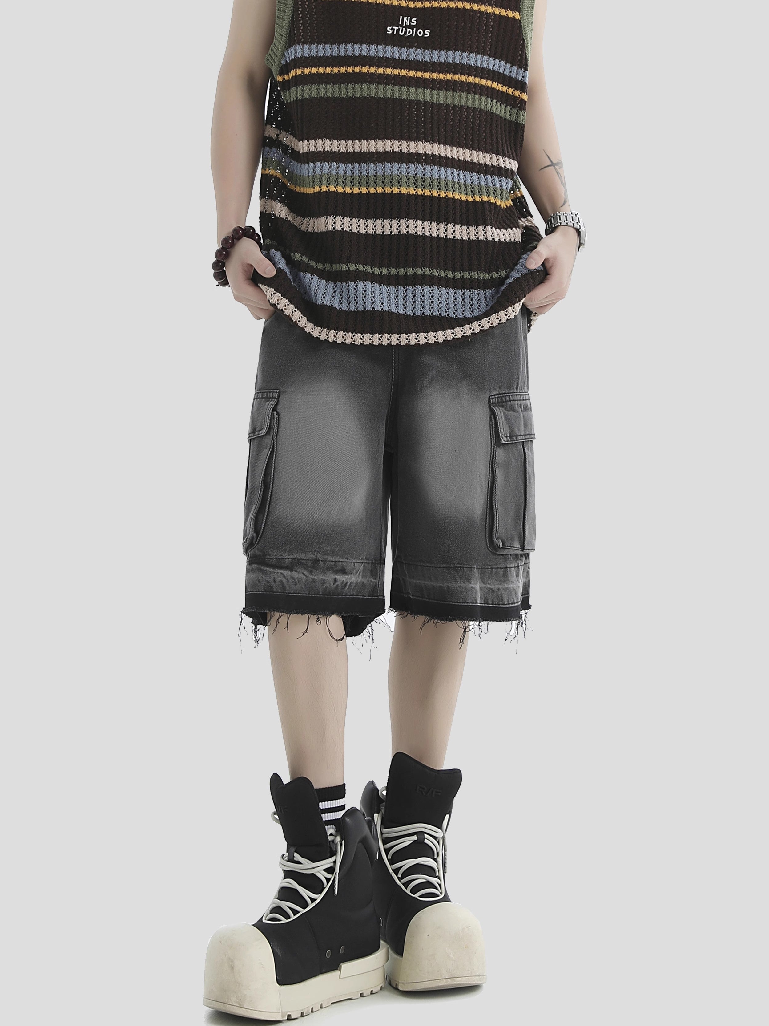 Damage Gradation Denim Short Pants