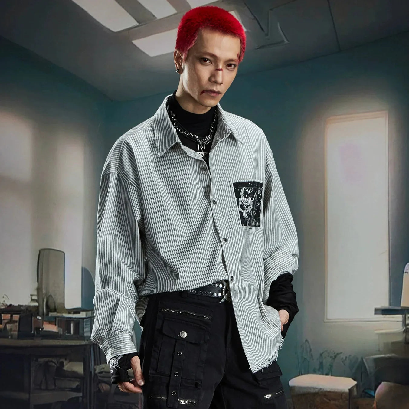 Camisa de manga larga extragrande con estampado de rayas y daños