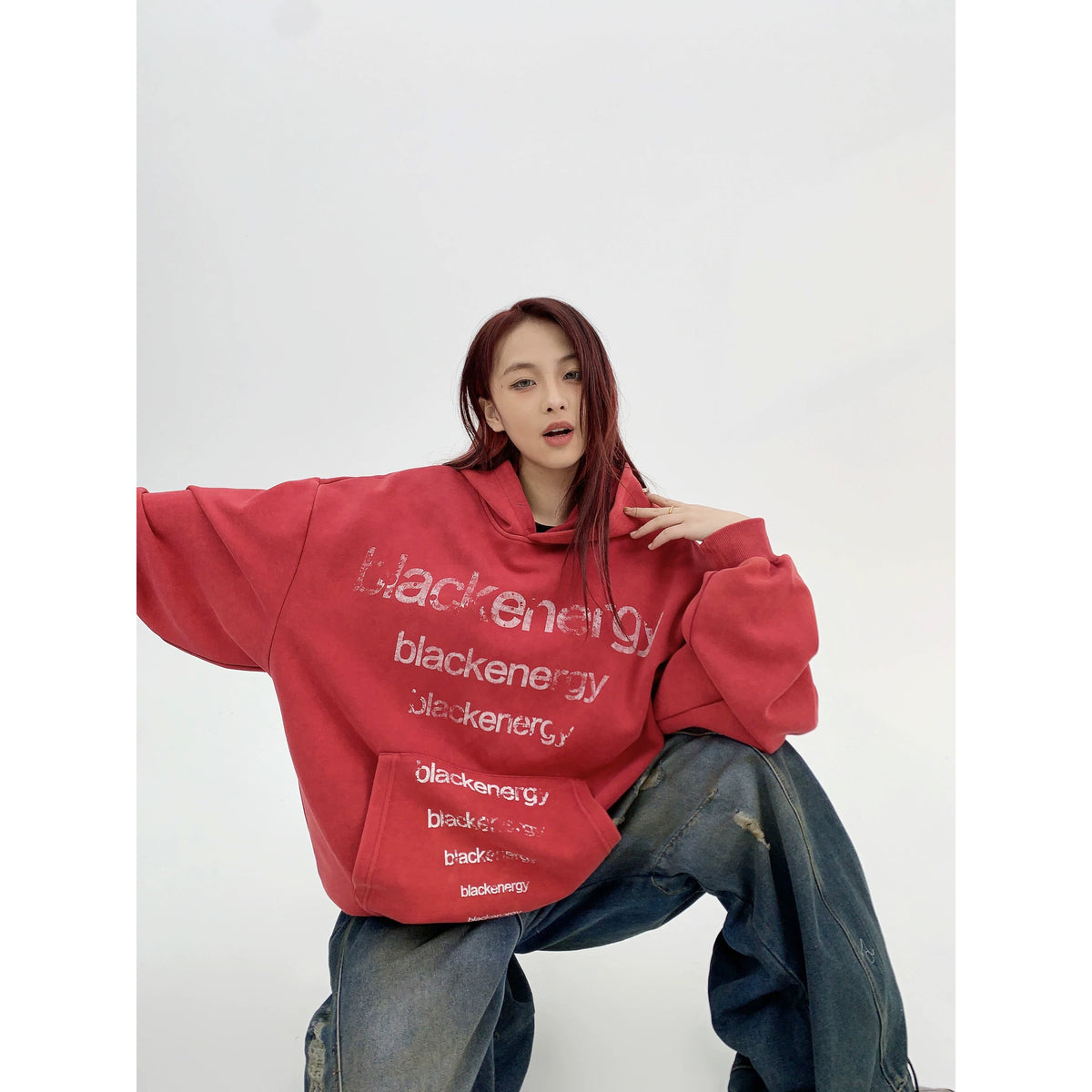 Sweat à capuche oversize délavé à motif lettré