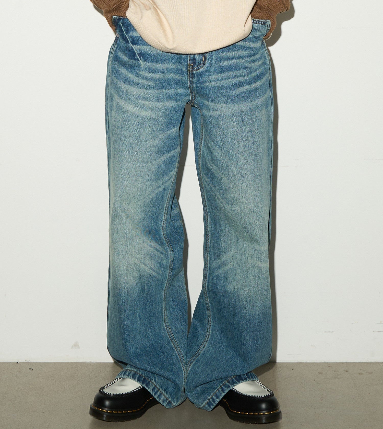 Washed Fade Flare Denim Jeans