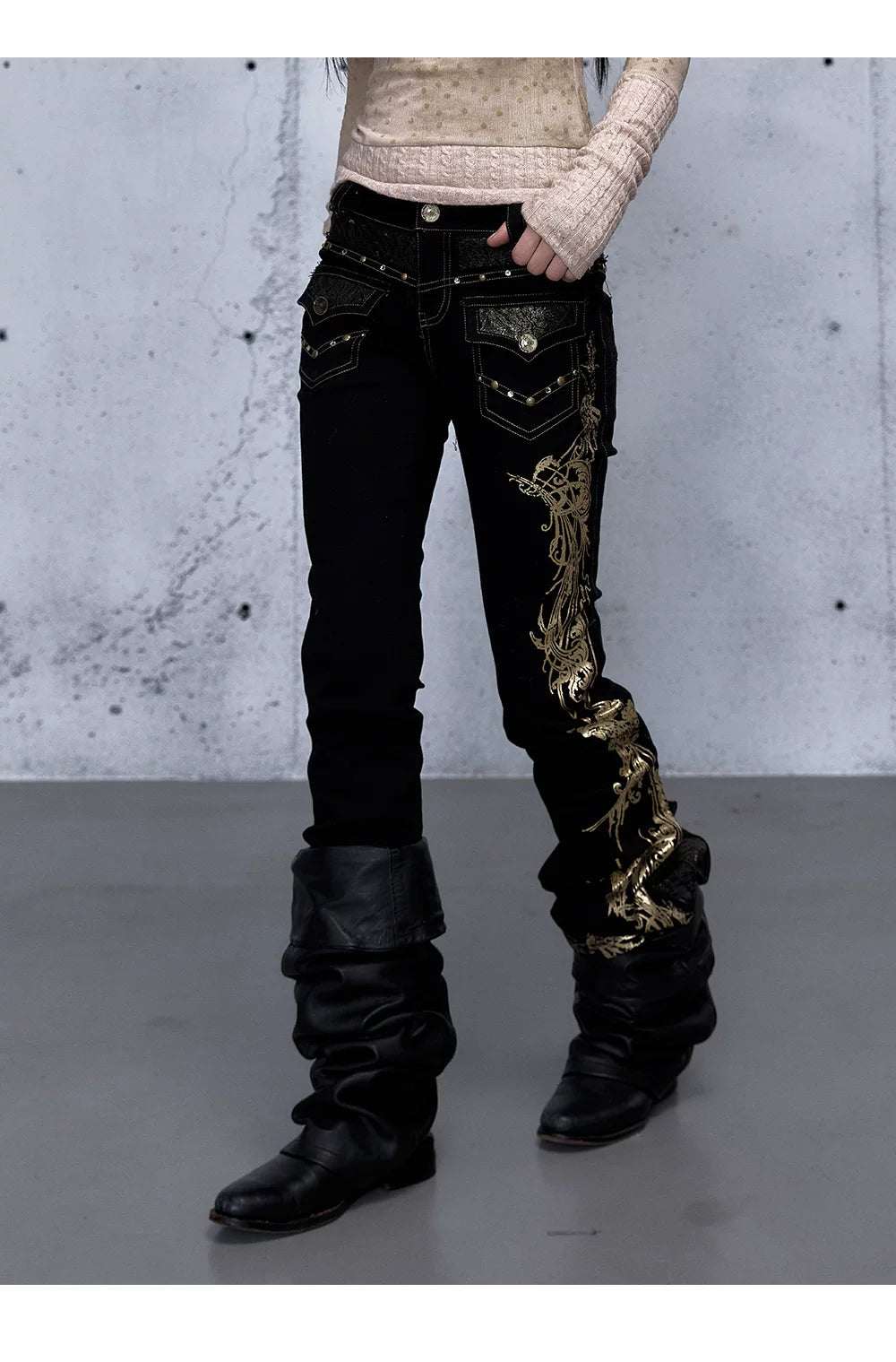Embroidery Low Rise Straight Denim Jeans