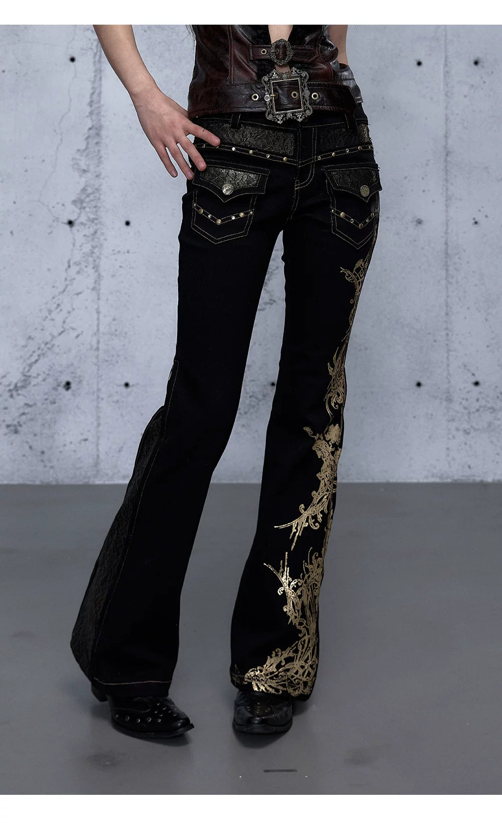 Embroidery Low Rise Straight Denim Jeans