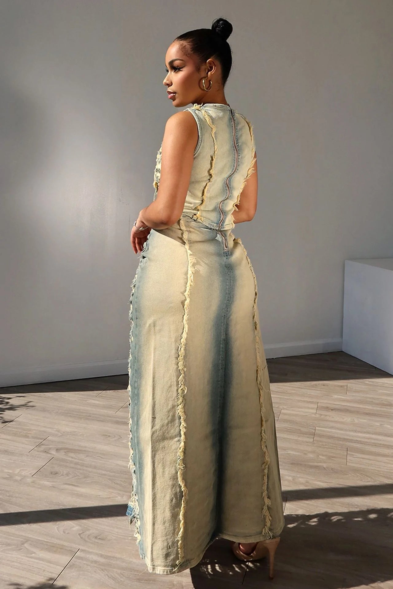 Ensemble en jean vieilli pour femme