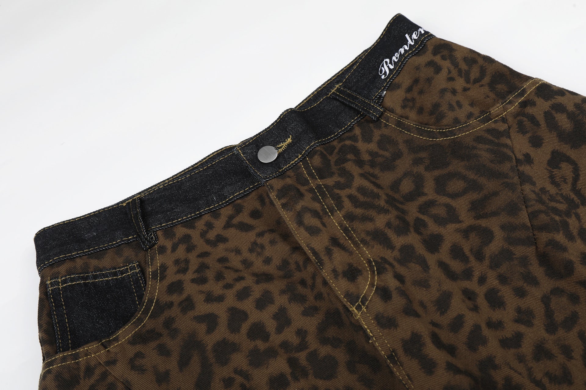 Leopard Print Curved Wide Leg Denim Jeans