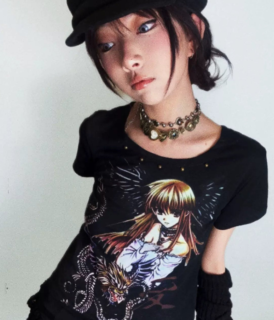 Studs Graffiti Print Short Sleeve T-Shirt
