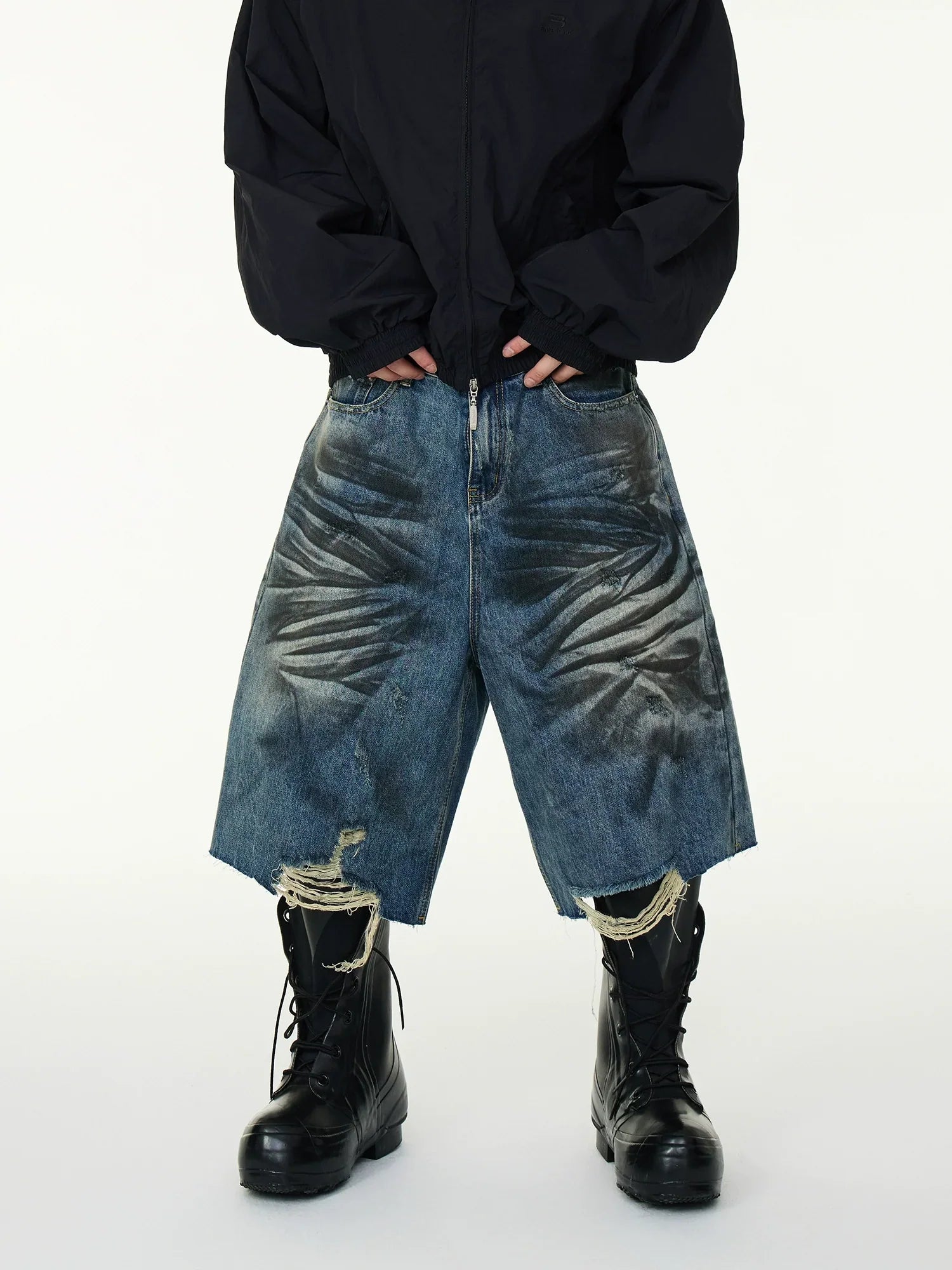 Wash Crinkle Cut Hem Denim Half Jeans