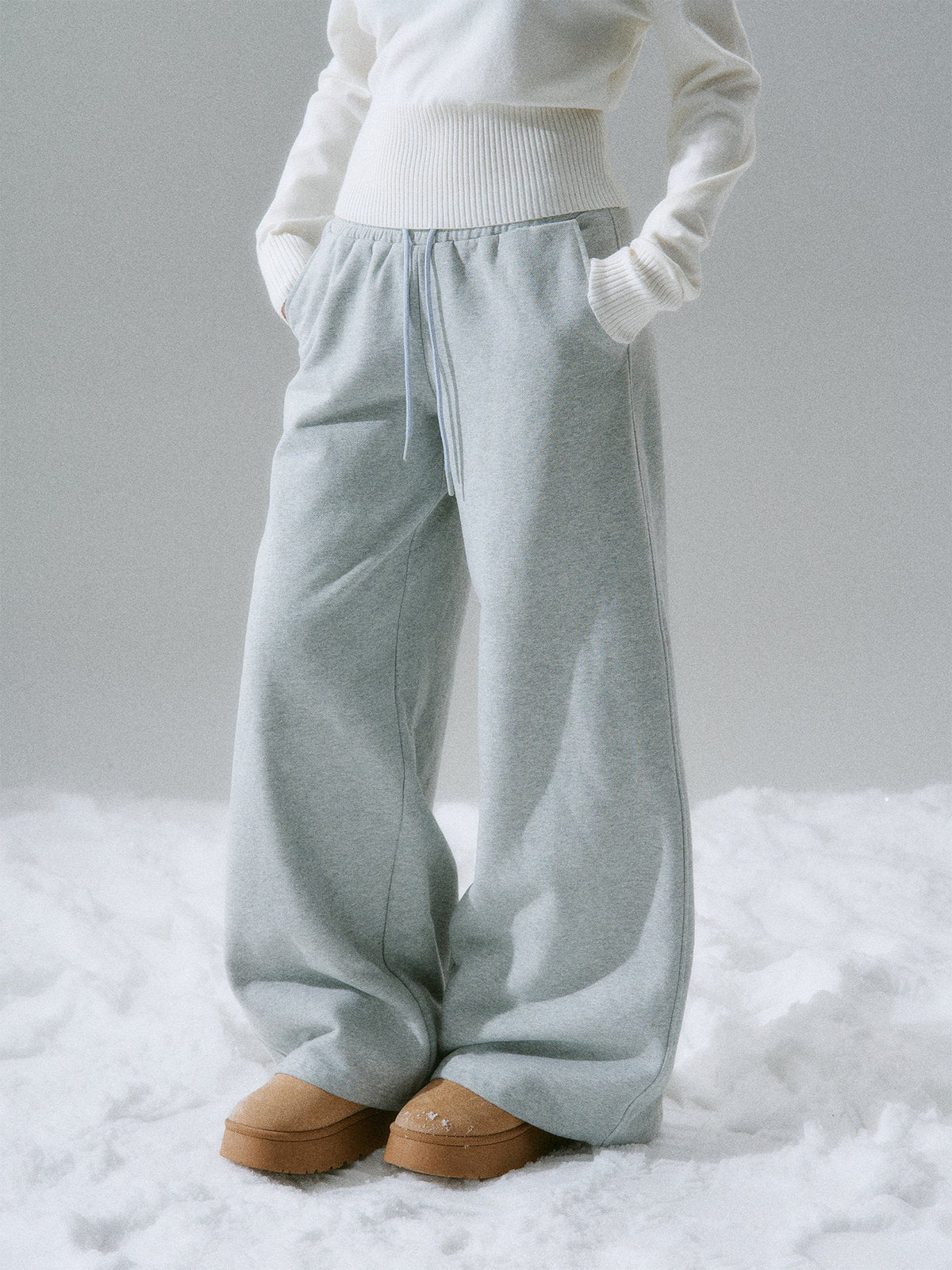 Wide-Leg Sweatpants