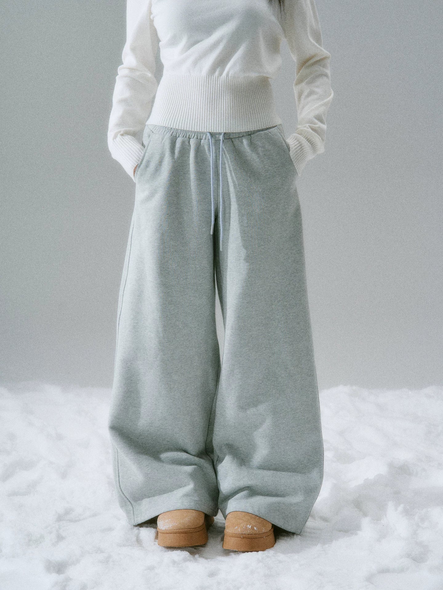 Wide-Leg Sweatpants