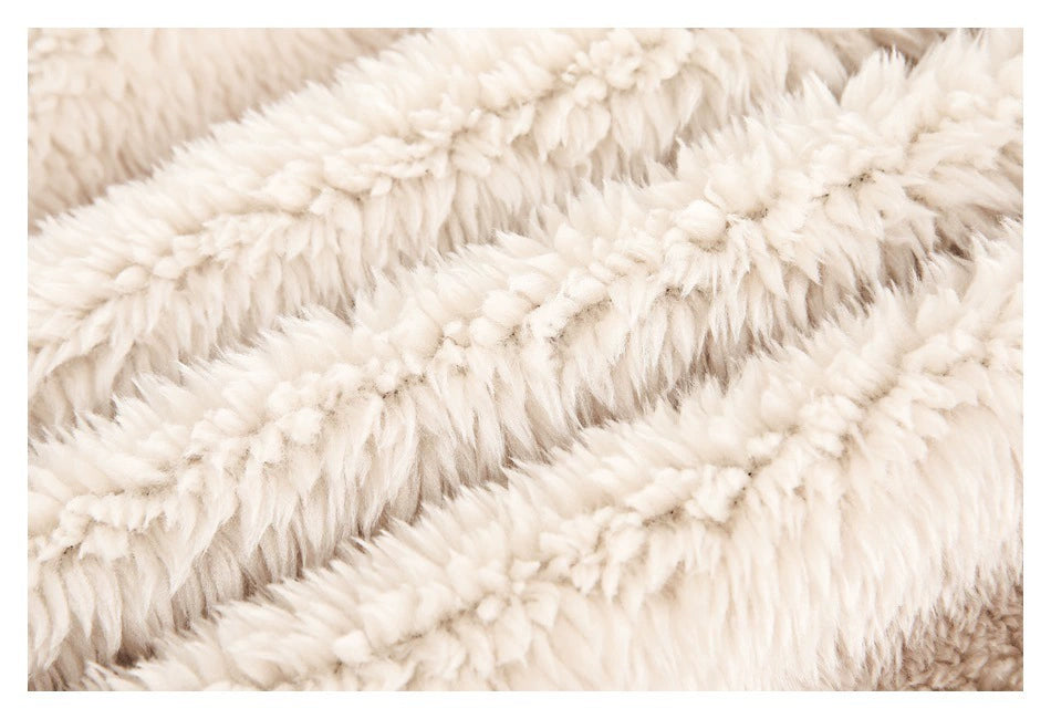 Veste en fourrure à capuche avec oreilles de lapin