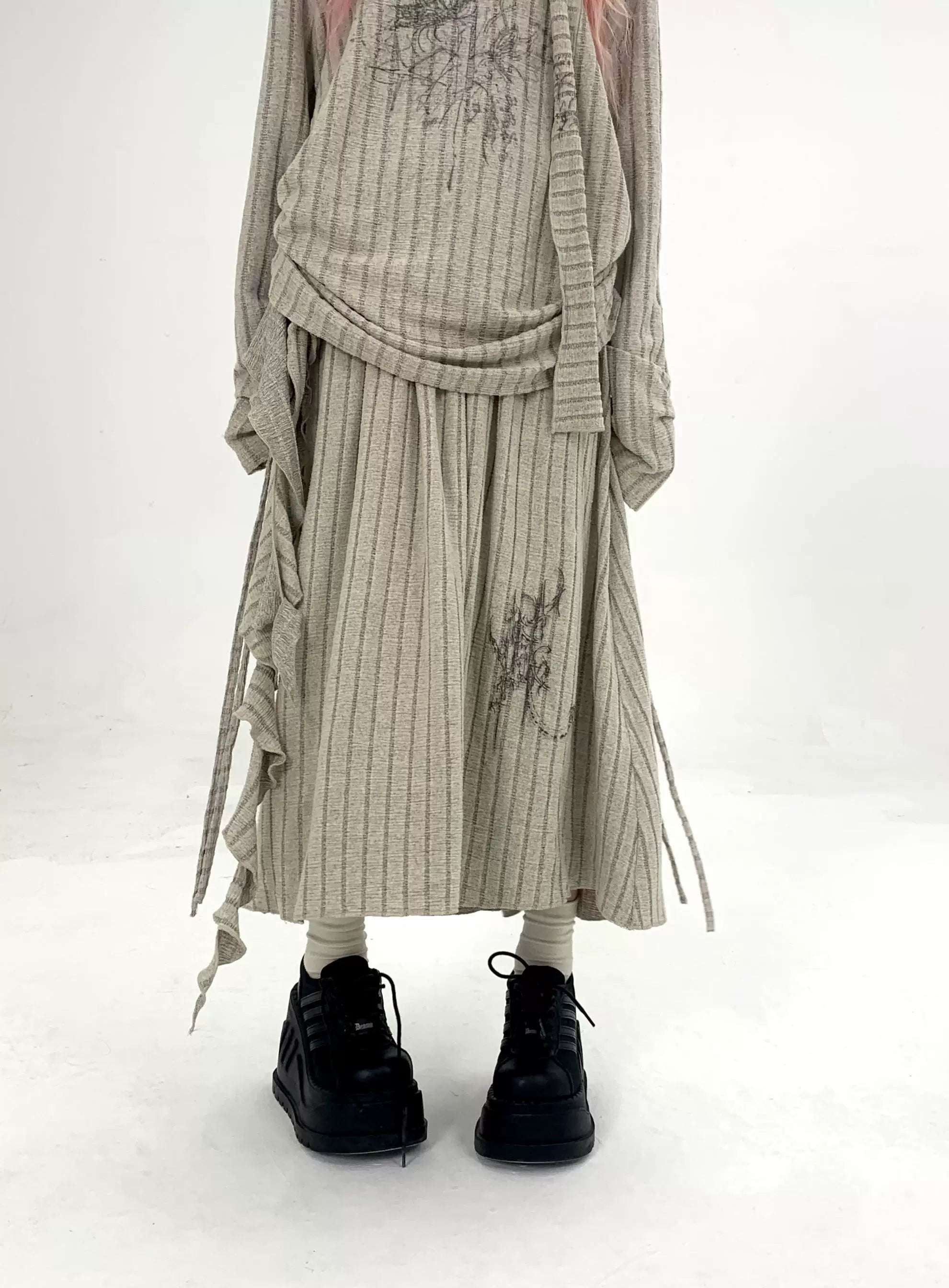 Graphic Print Lace-Up Pleated A-Line Midi Skirt