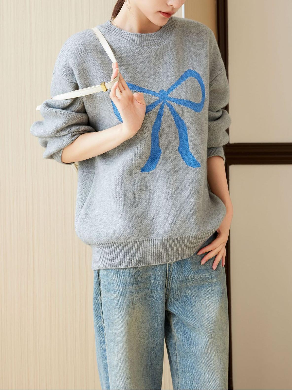 Cute Holiday Bow Sweater