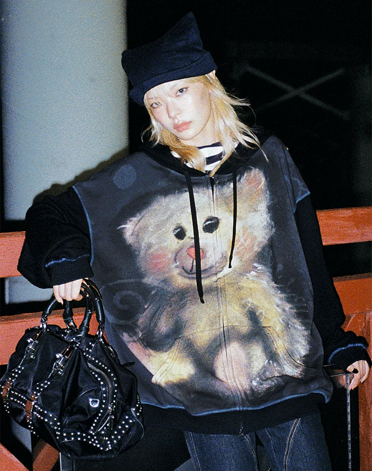 Sudadera con capucha y cremallera con estampado de oso