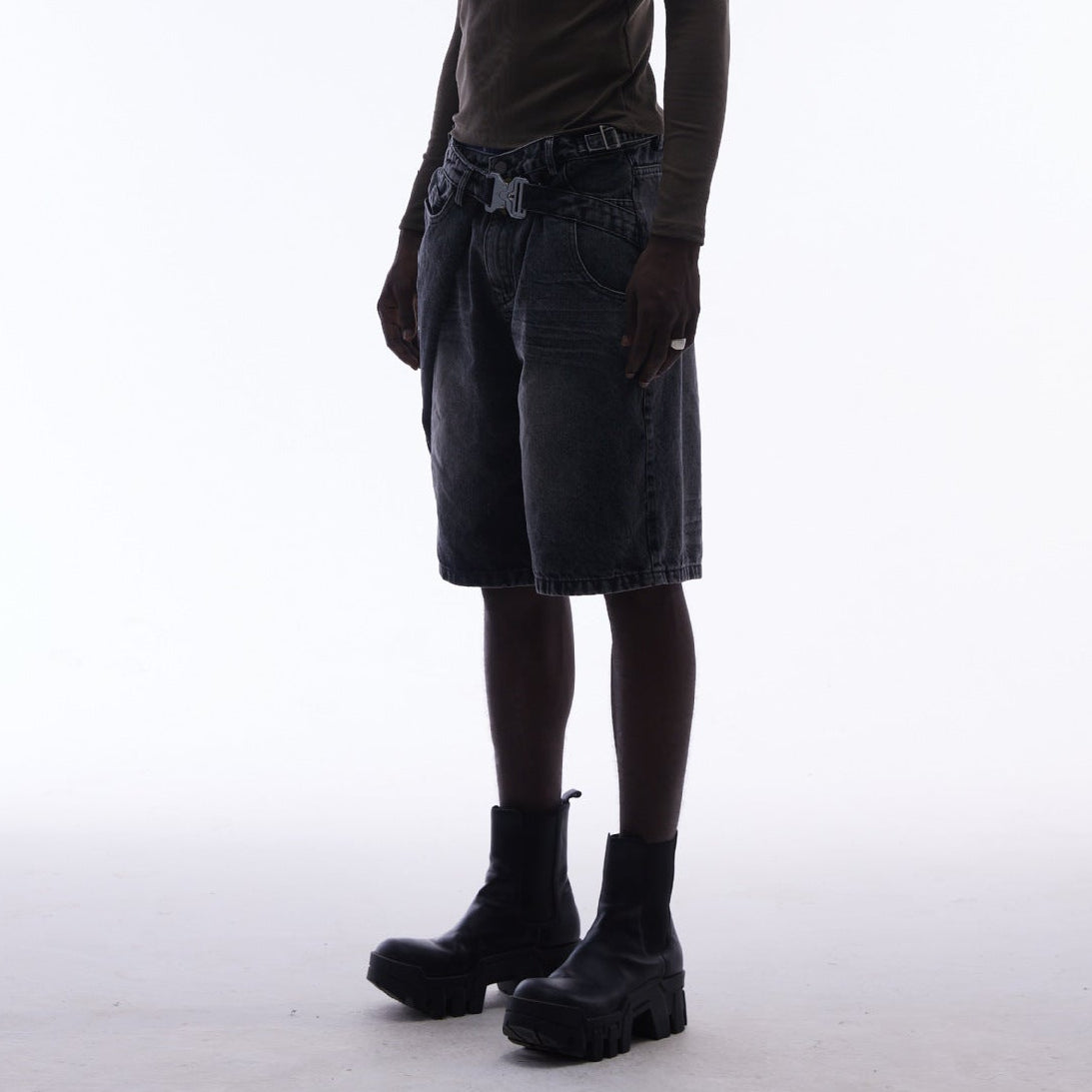 Washed Whisker Metal Buckle Denim Jort