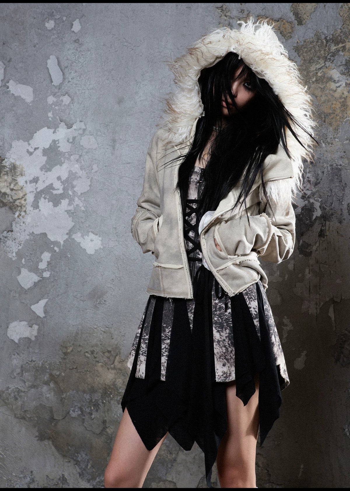 Fake Fur Collar Distressed Short Jacket