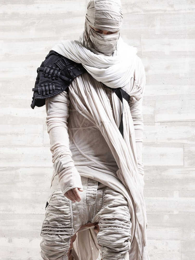 Layered Design Hooded Long Sleeve Shirt