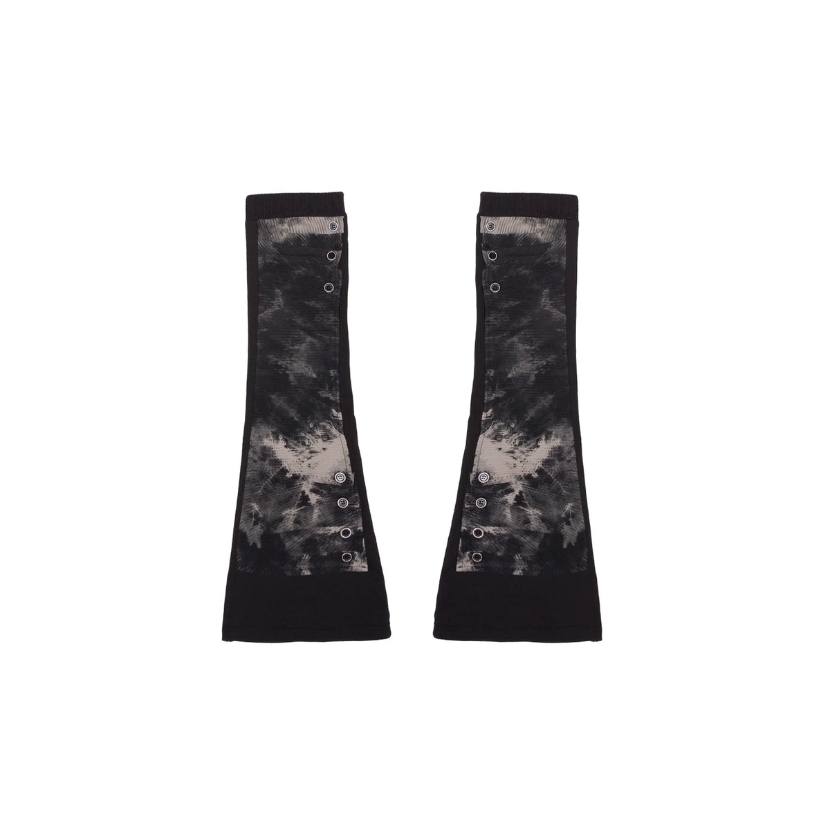 Patchwork Low-Waist Fitted Shorts & Leg Cover
