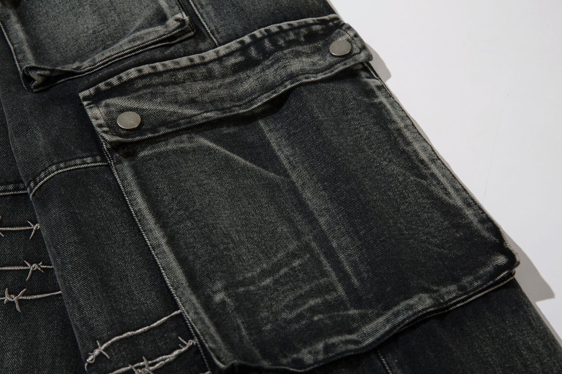 Cargo Pocket Embroidery Wide Leg Denim Jeans