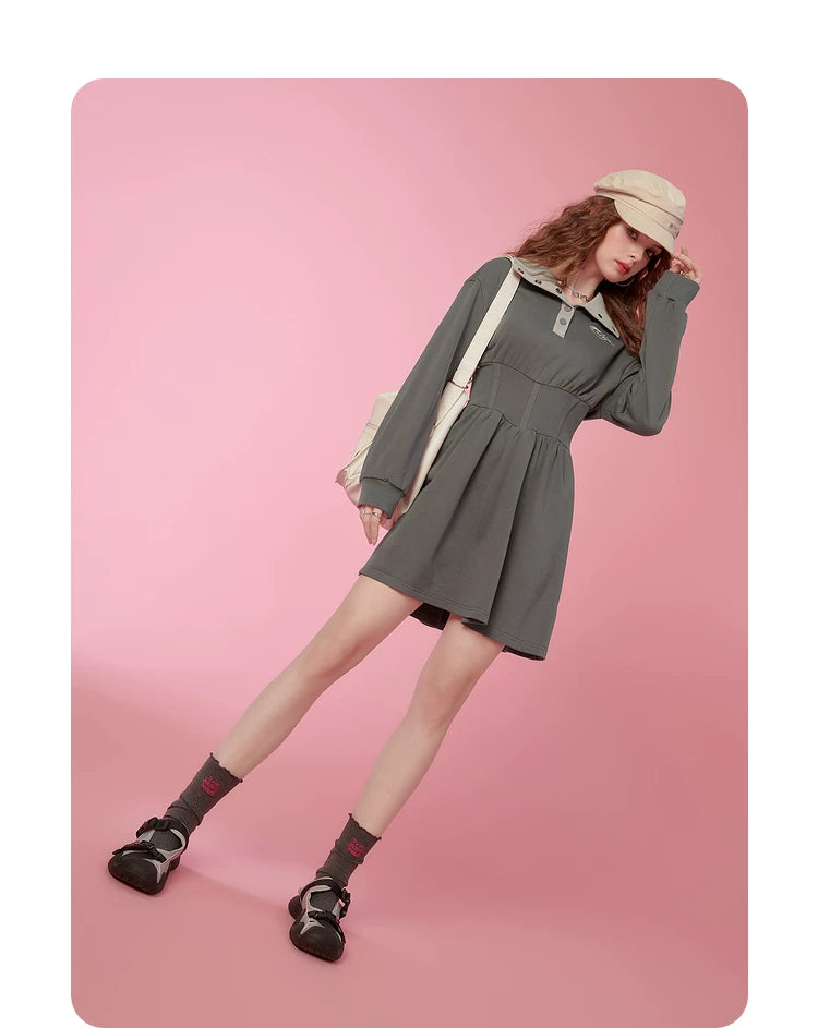 Robe sweat à taille cintrée