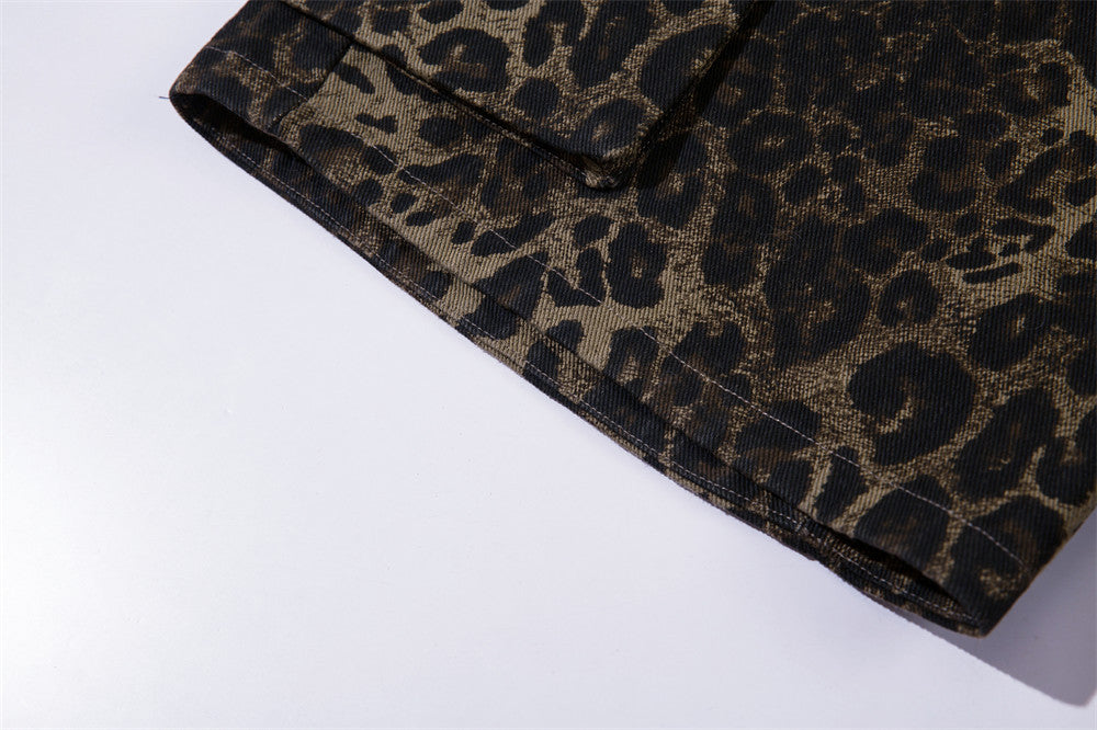 Cargo-Shorts mit Leopardenmuster