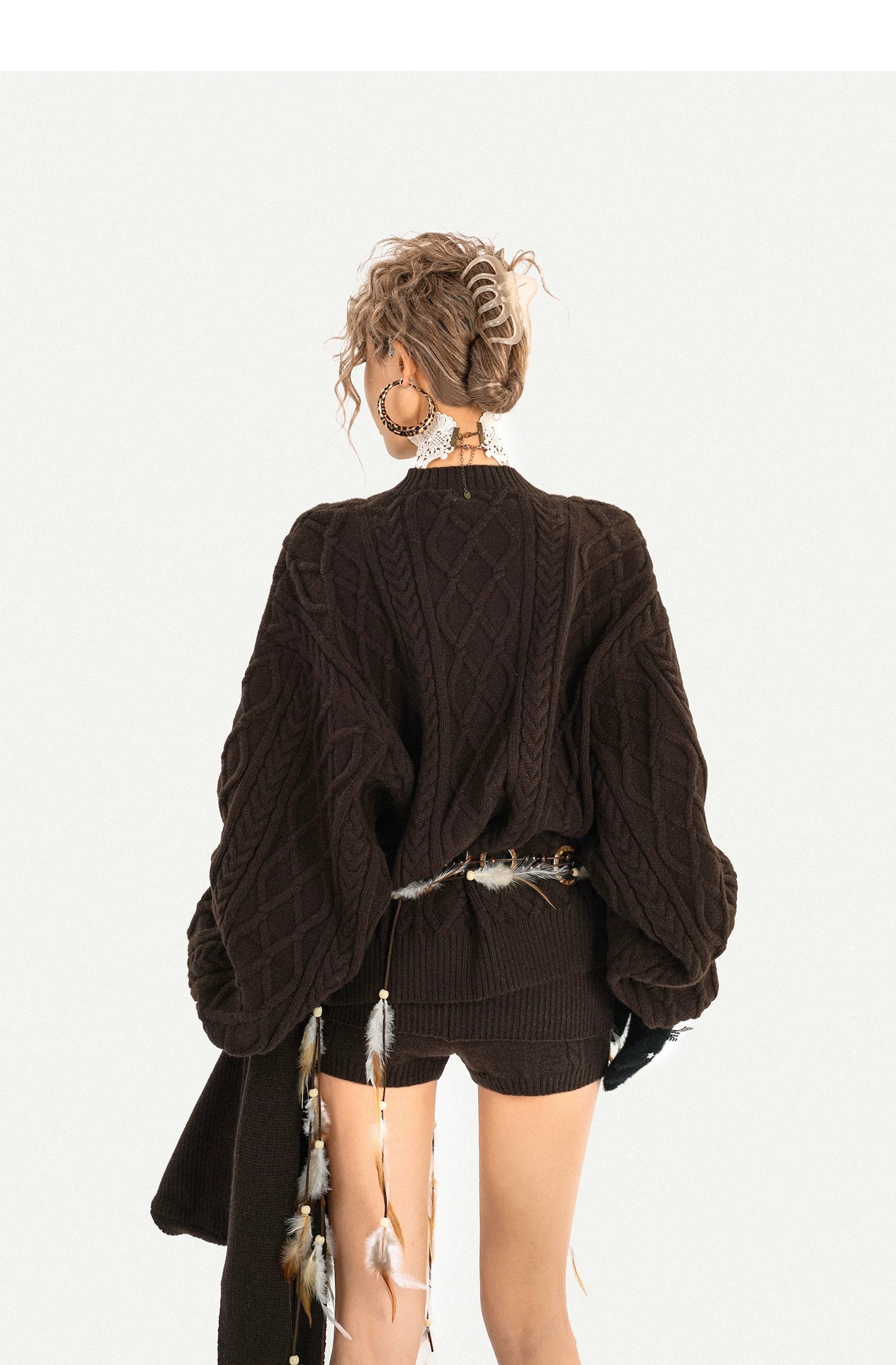 Oversize Knit Sweater & Low Waist Knit Short Pants & Shawl & Leg Warmers Setup
