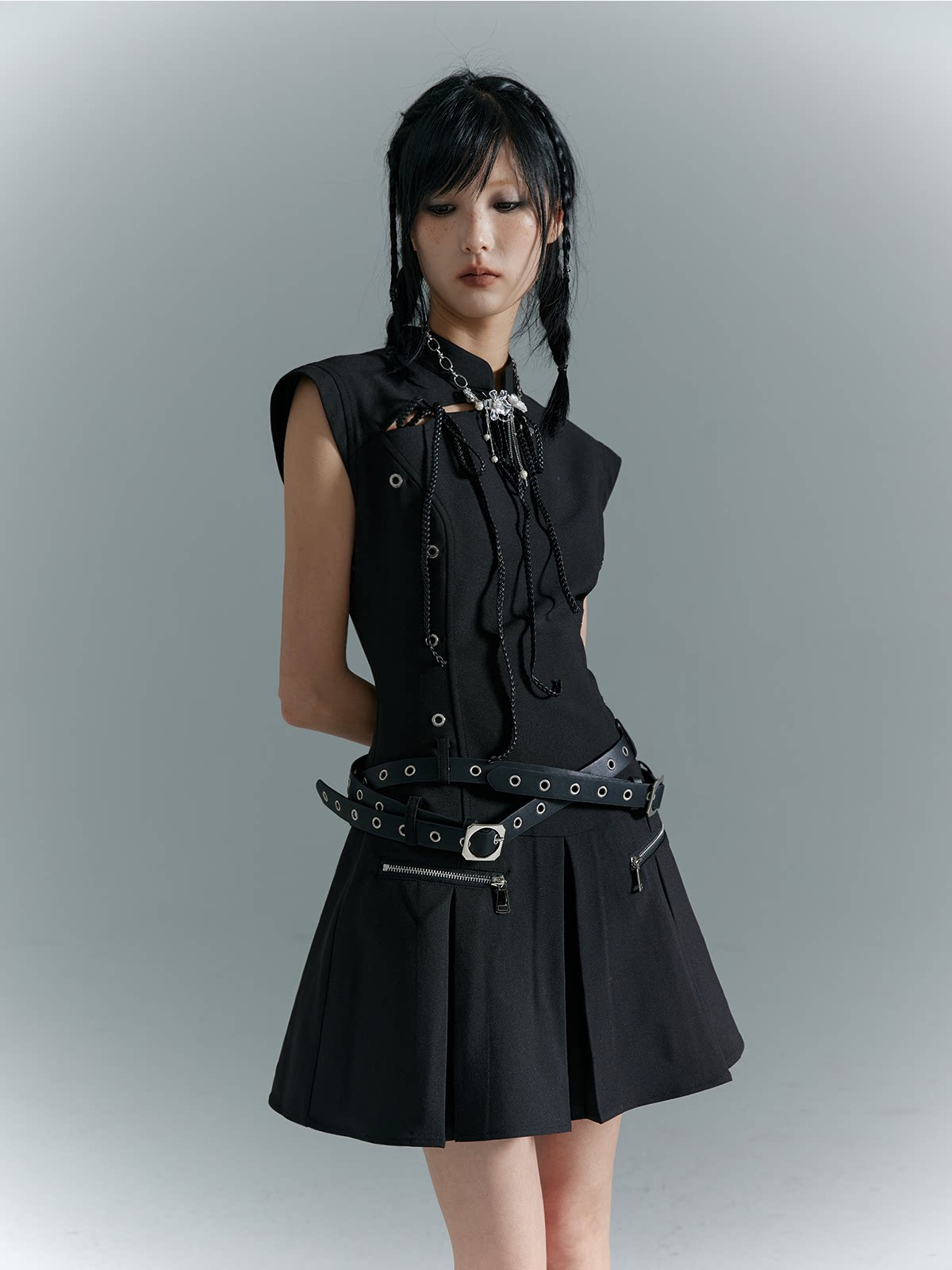 Cutout Pleats Qipao Sleeveless Dress With Belt