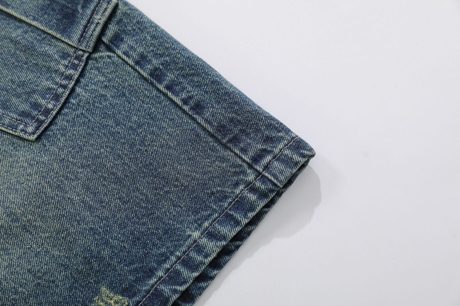 Washed Multi Pocket Letter Print Denim Jort