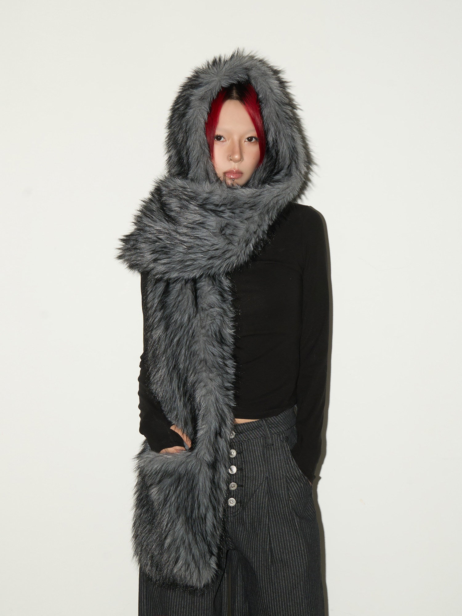 Fake Fur Pocket Design Scarf