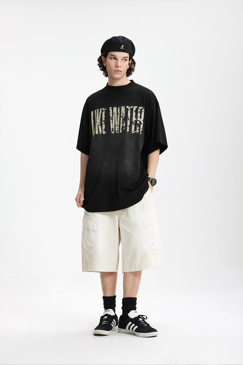 Camiseta estampada con efecto lavado y estampado agrietado
