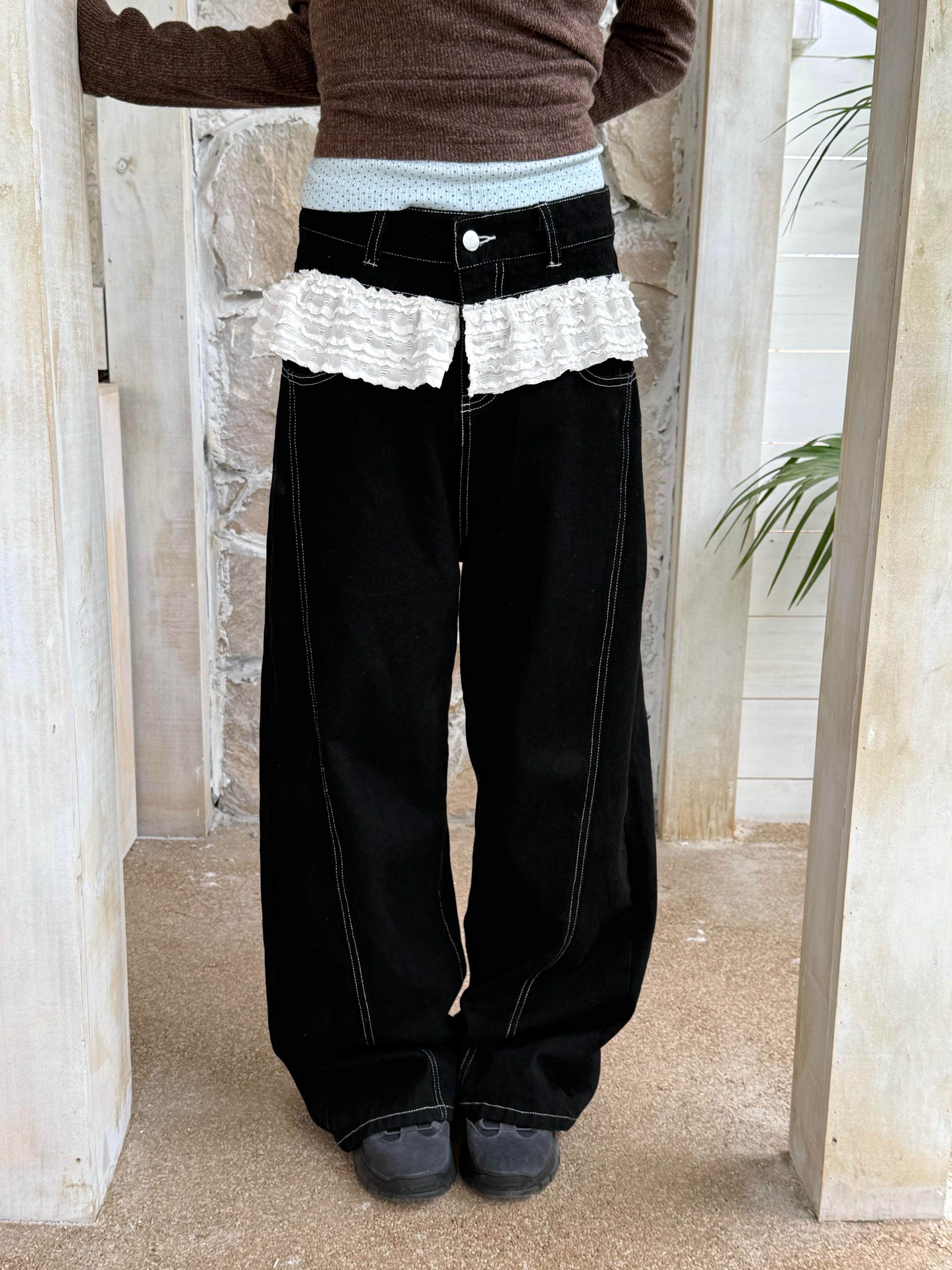 Lace Panel Low Rise Straight Denim Jeans