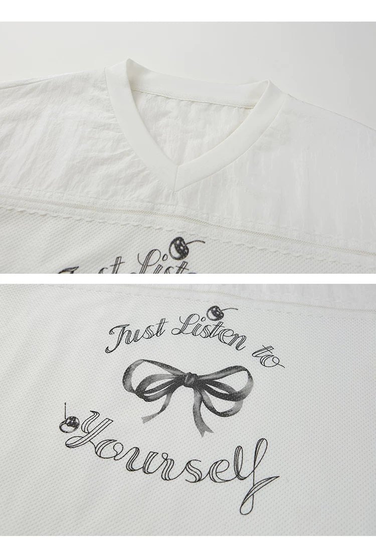 Bow Print V-Neck Short Sleeved T-Shirt