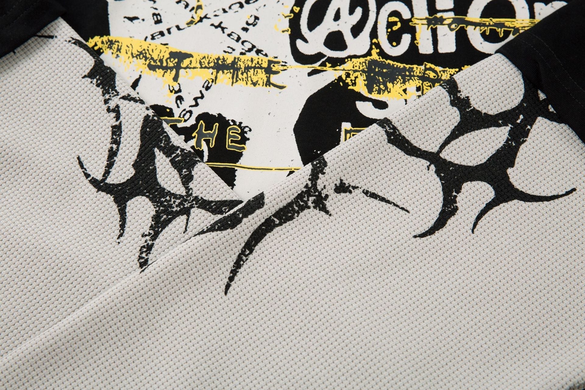 Fake Layered Graphic Print Long Sleeve T-Shirt