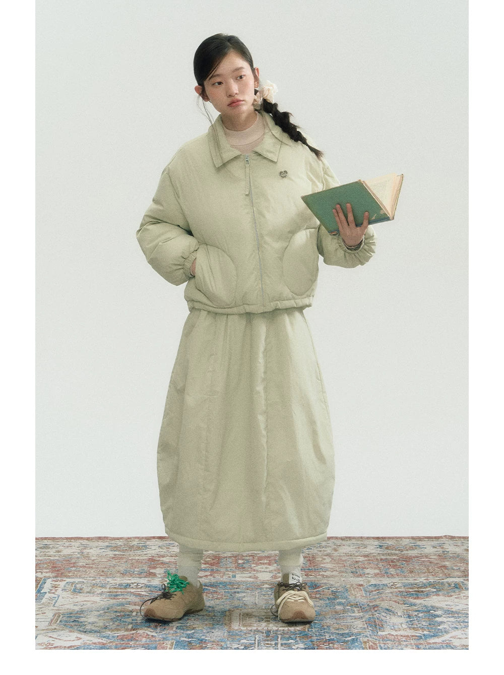 Drawstring Short Puffer Jacket & Pleated Skirt Setup