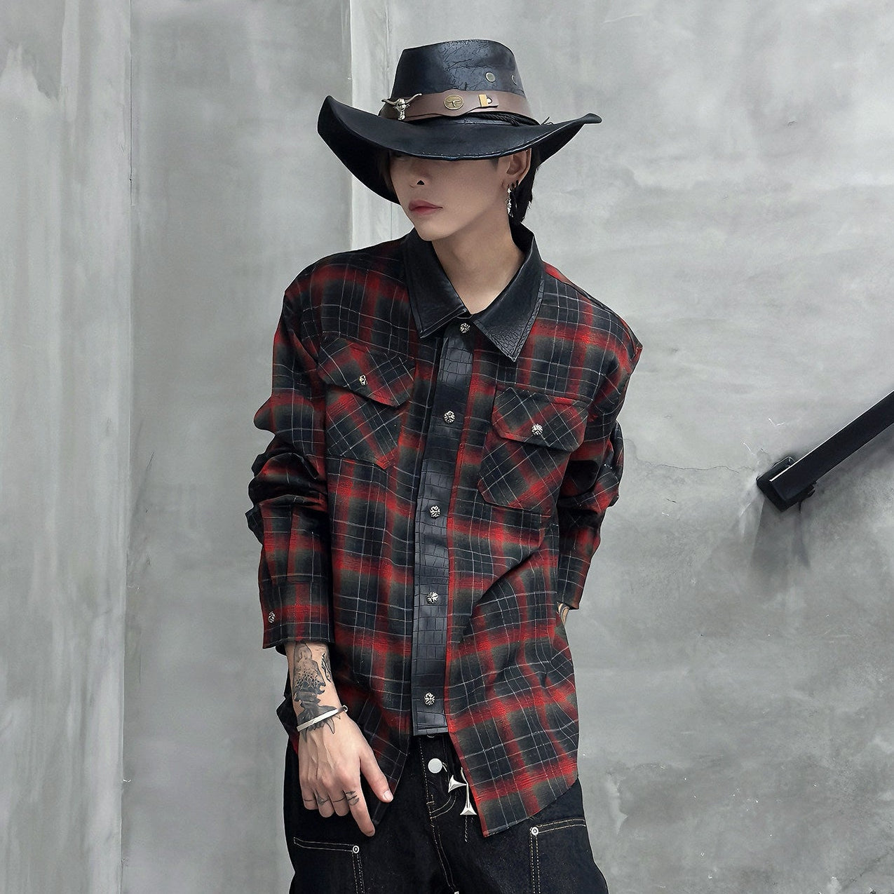 Camicia a maniche lunghe a quadri rosso-neri