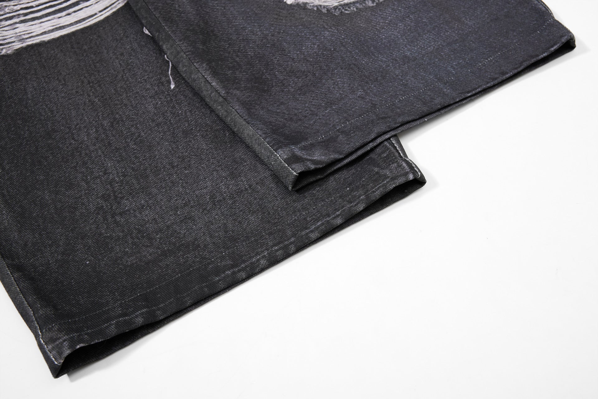 Star Damage Washed Wide Leg Denim Jeans