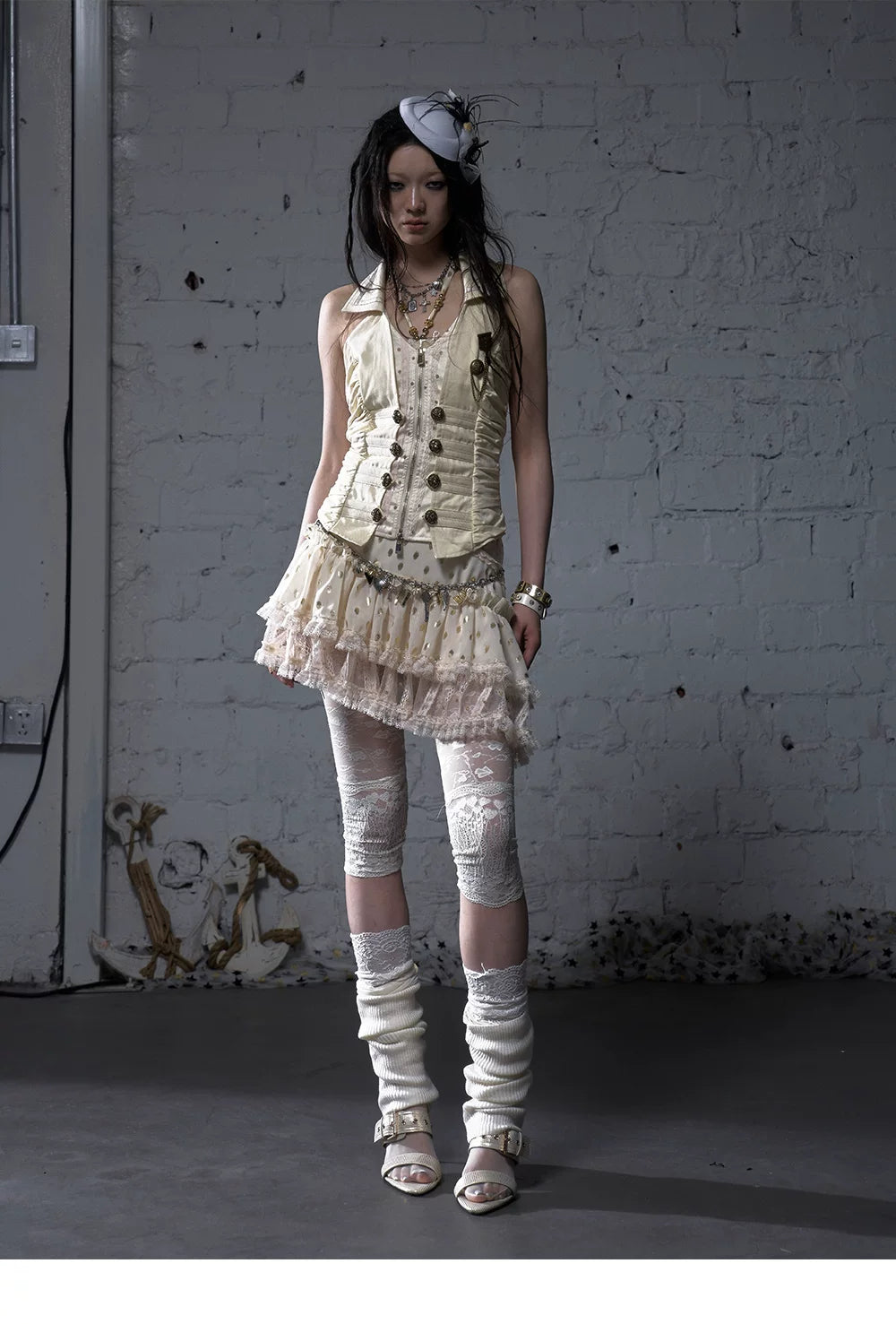 V-Neck Fake Layered Waist-Fit Tank Top