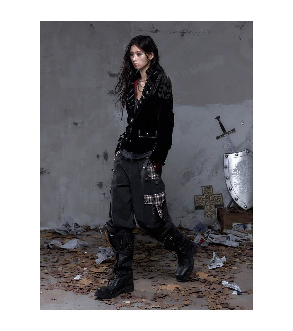 Panel Design Multi-Pocket Tapered Pants