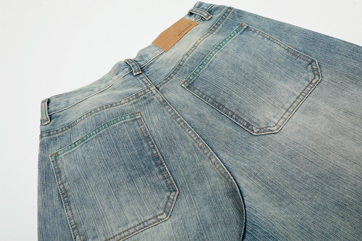 Washed Pleats Curved Denim Jeans