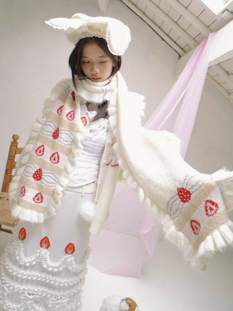 Strawberry Cake Jacquard Scarf