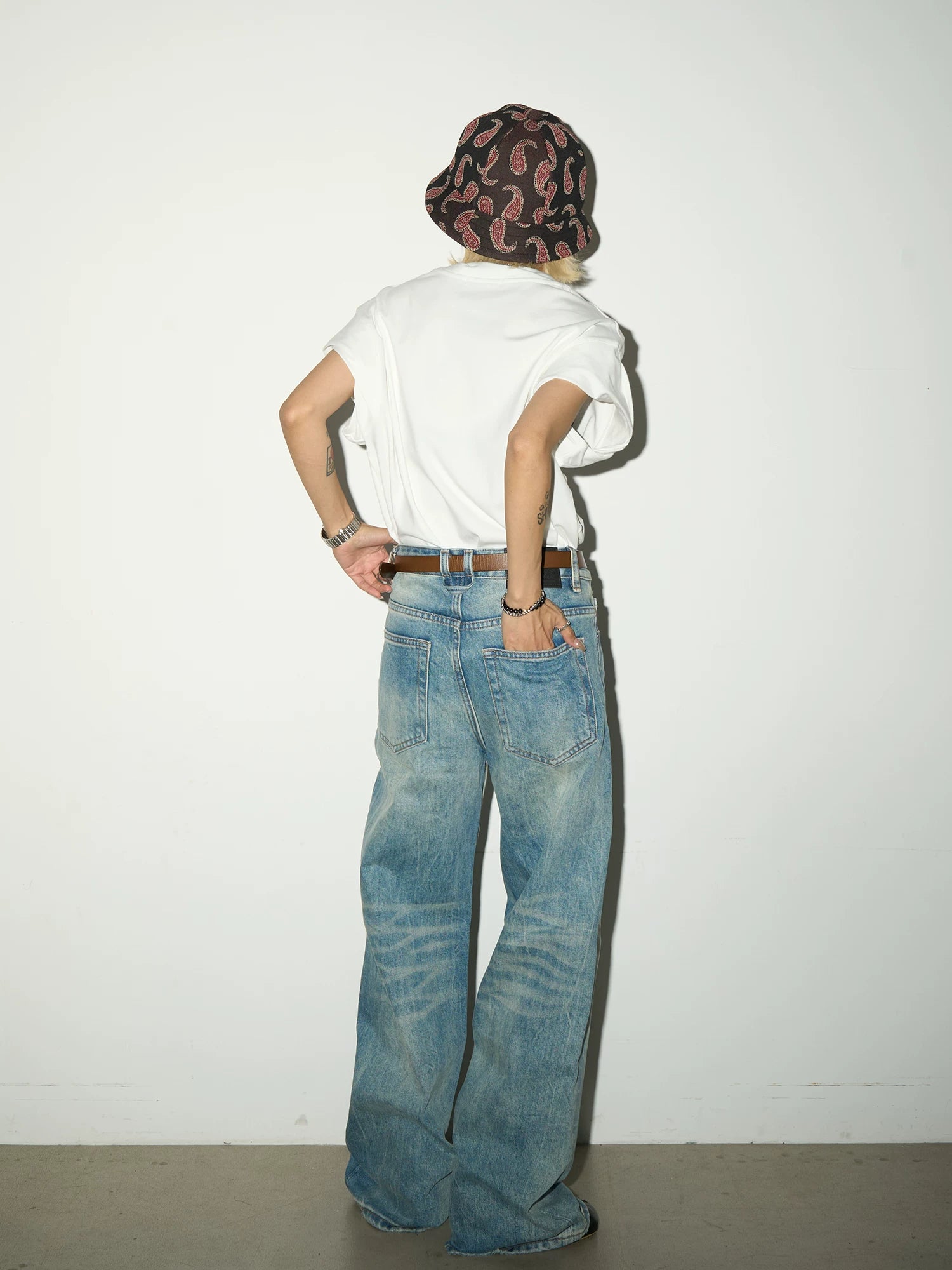 Wash Damage Straight Denim Jeans
