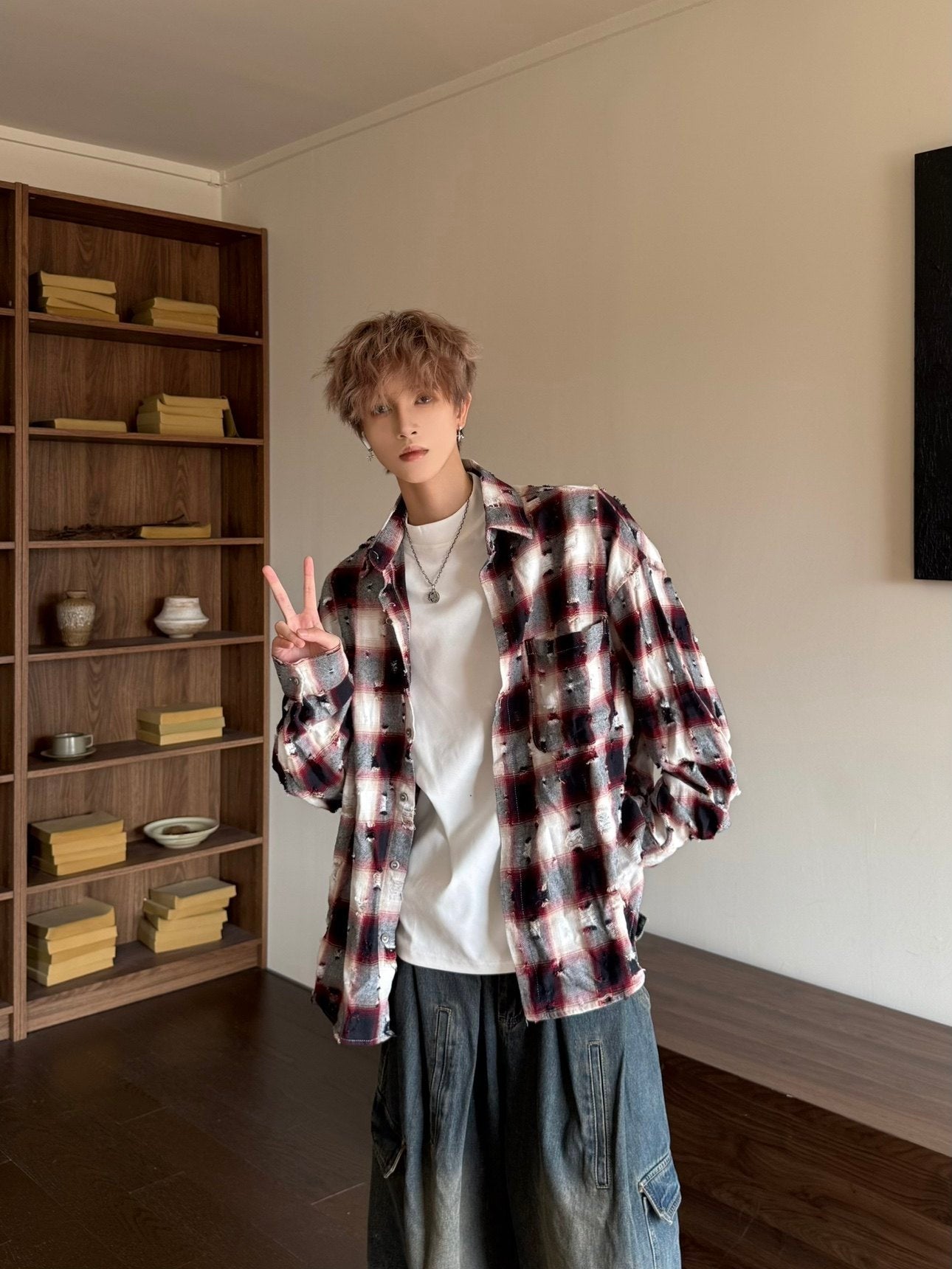 Camicia oversize a maniche lunghe con bottoni sul davanti e motivo a quadri Damage