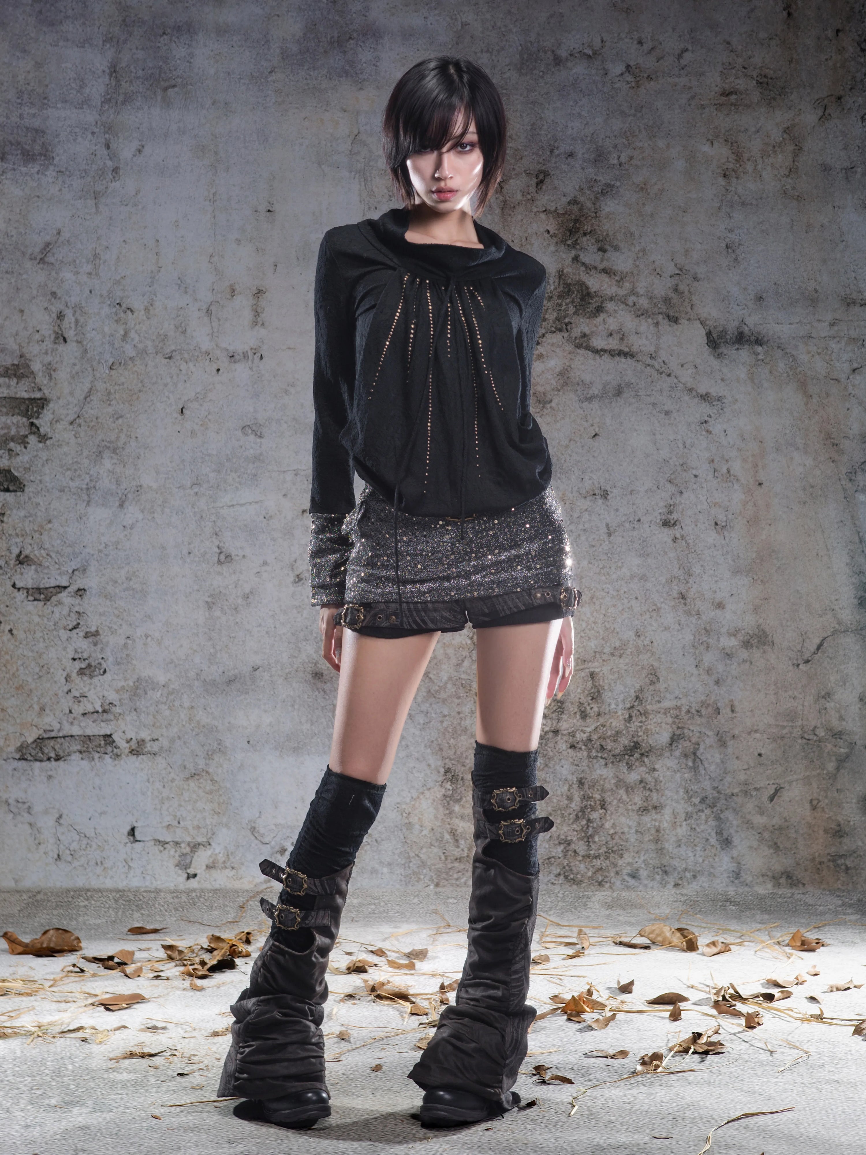 Original 2-Way Pullable Neck Gothic Style Blouse