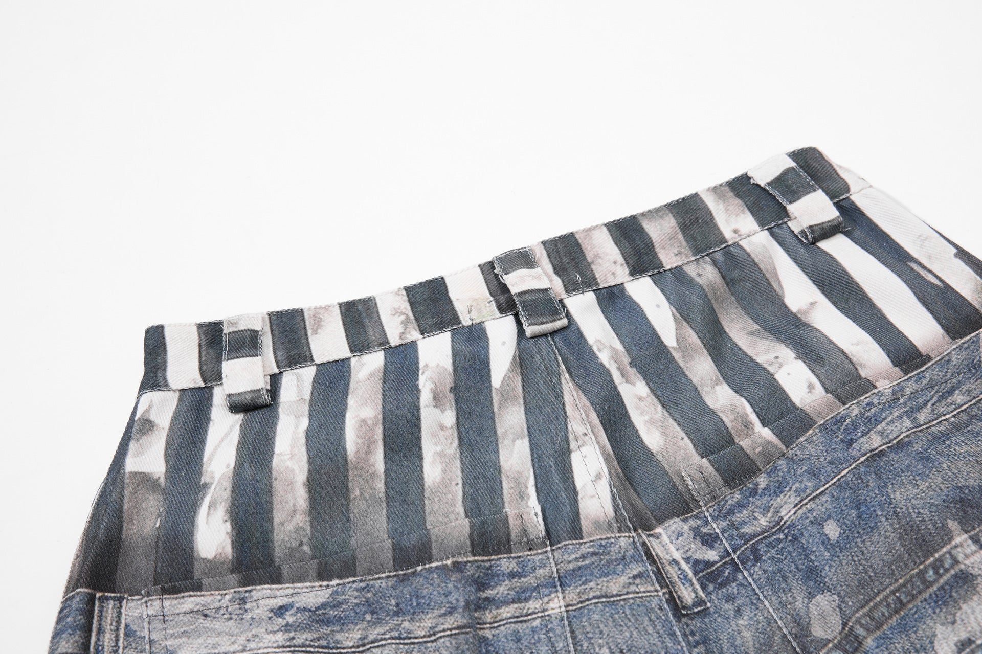 Star Print Fake Layered Curved Wide Leg Denim Jeans