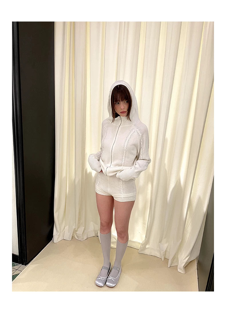 Zipper Knit Hoodie & Knit Shorts Setup