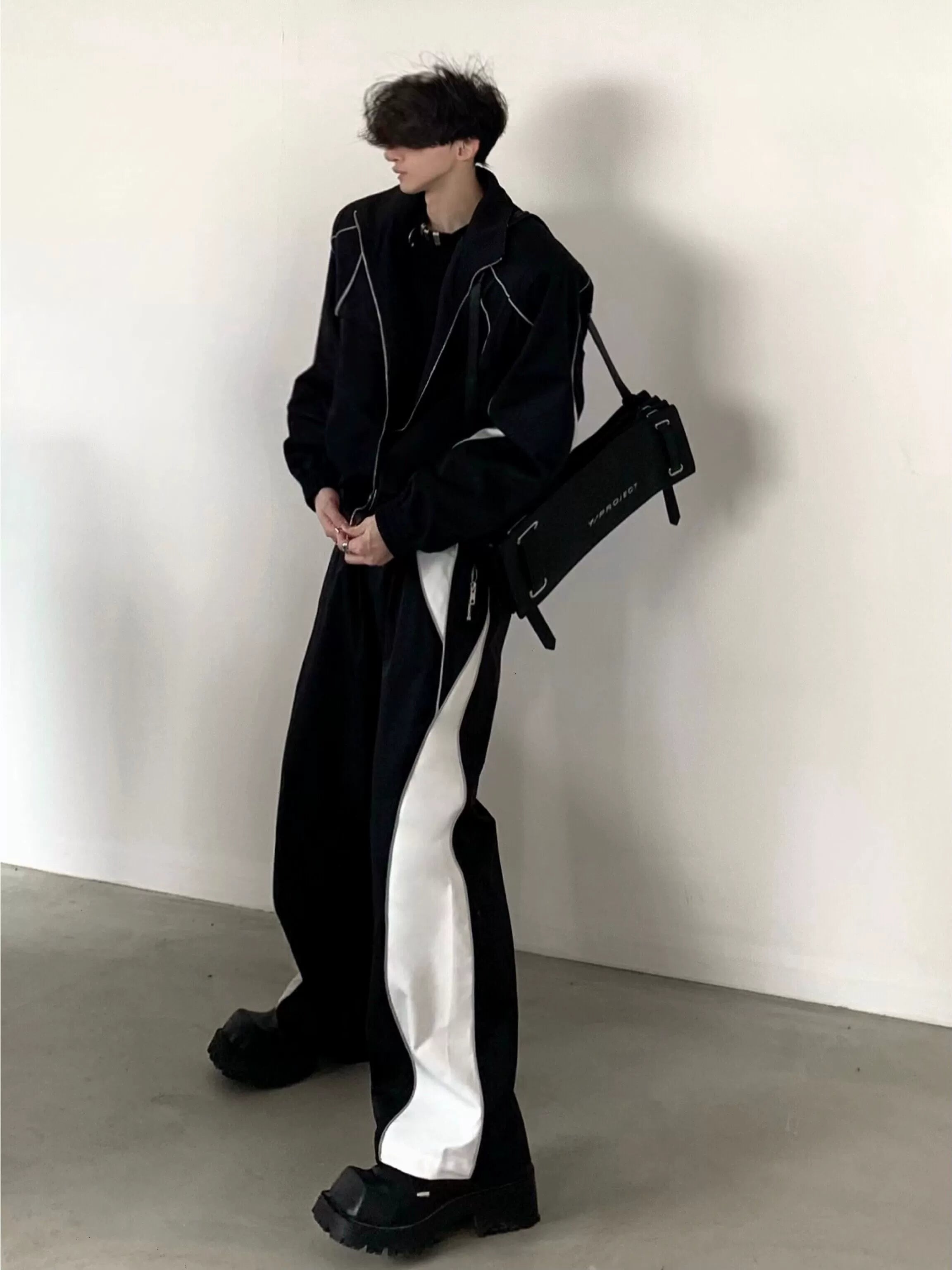 Zipper Shoulder Pad Sporty Jacket & Wide-Leg Pants Setup