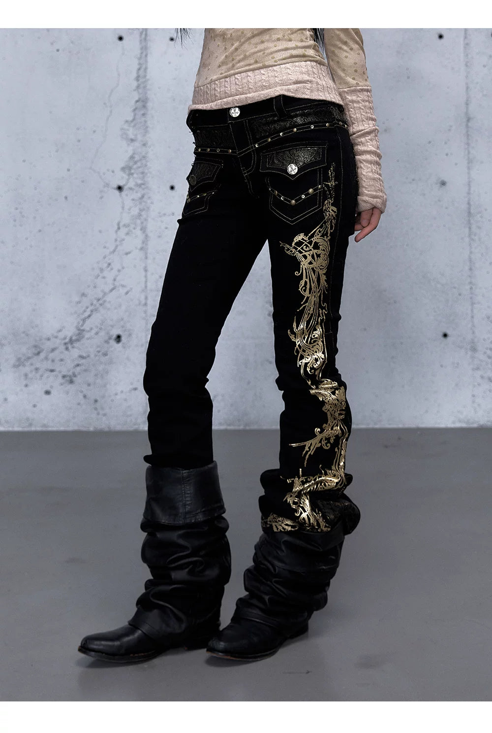 Embroidery Low Rise Straight Denim Jeans