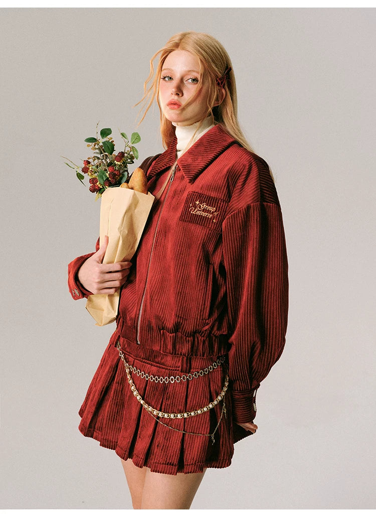 Ensemble veste zippée en velours, jupe courte plissée et jupe sirène