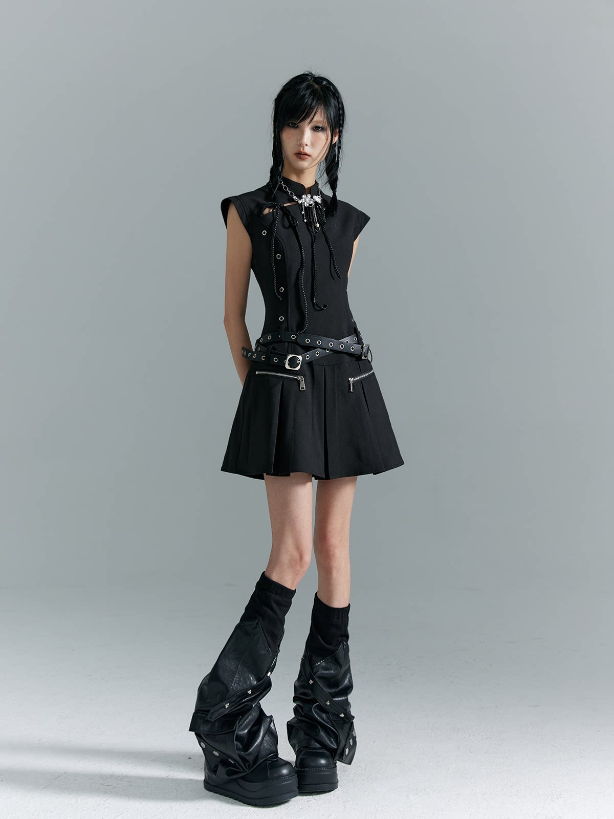 Cutout Pleats Qipao Sleeveless Dress With Belt