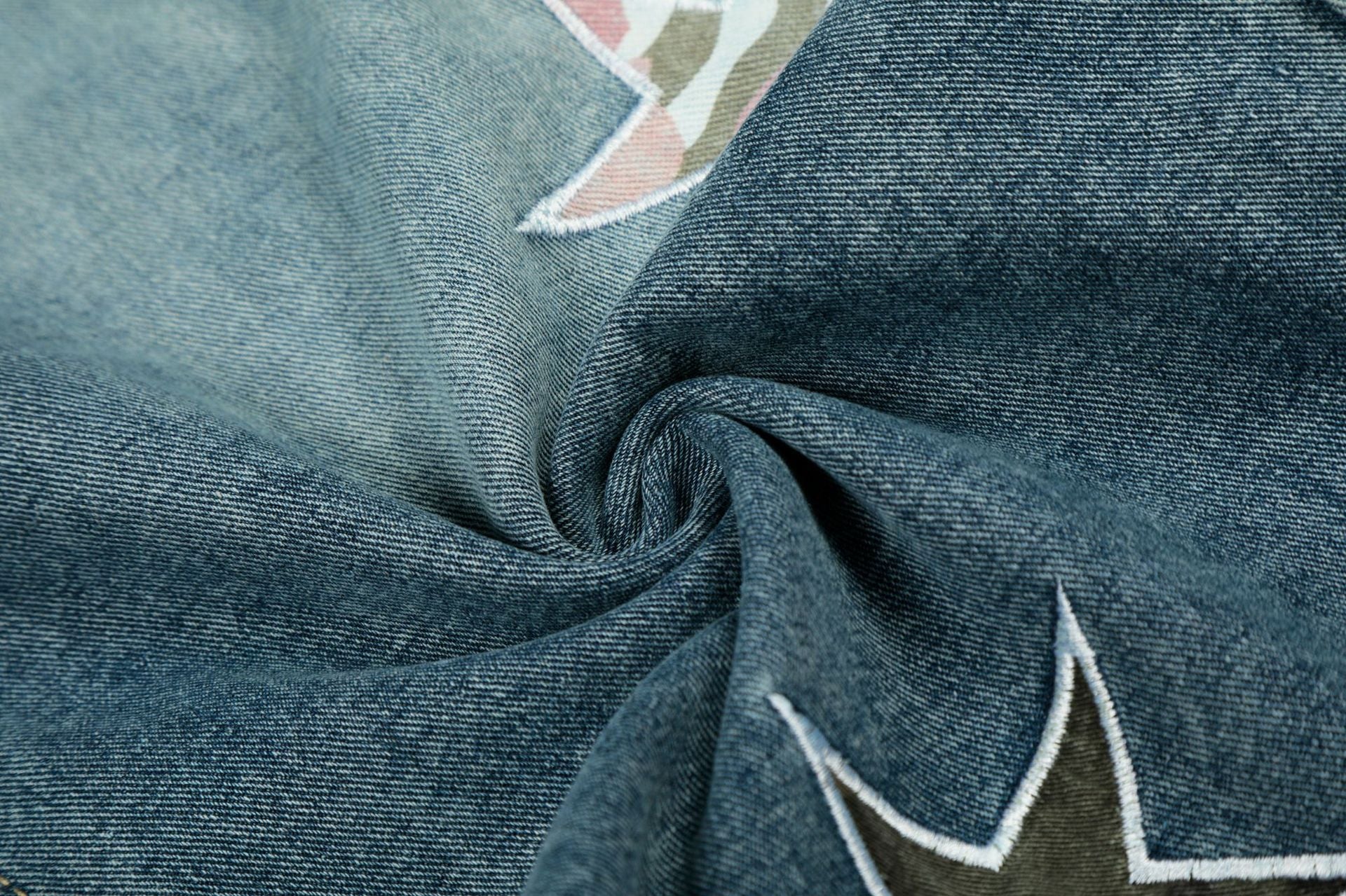 Washed Star Applique Wide Leg Denim Jeans
