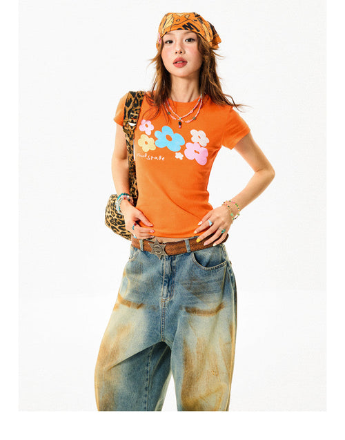 Camiseta cropped de manga curta com estampa de flores - Laranja / S