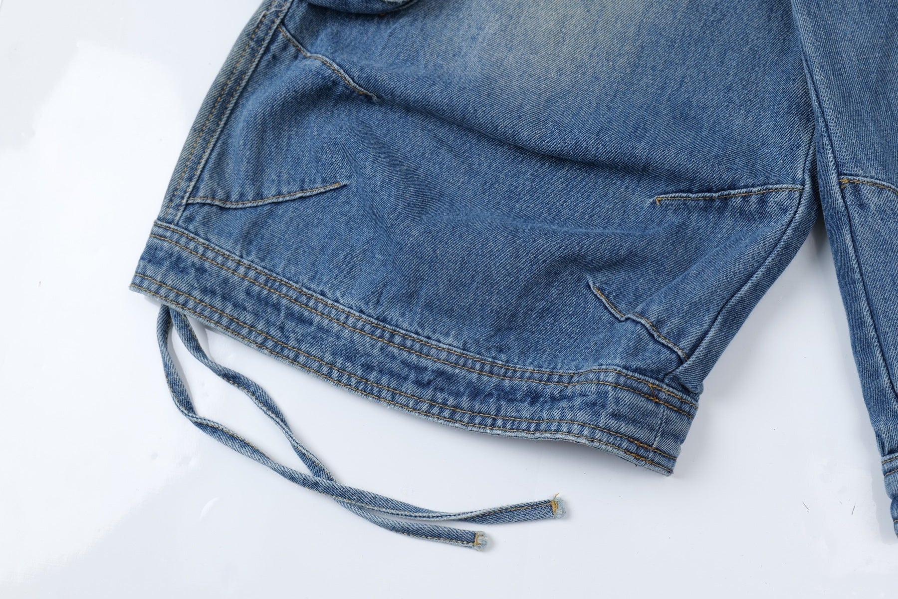 Washed Multi Pocket Cargo Denim Jort